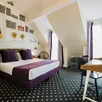 Hotel Du Triangle D\'Or