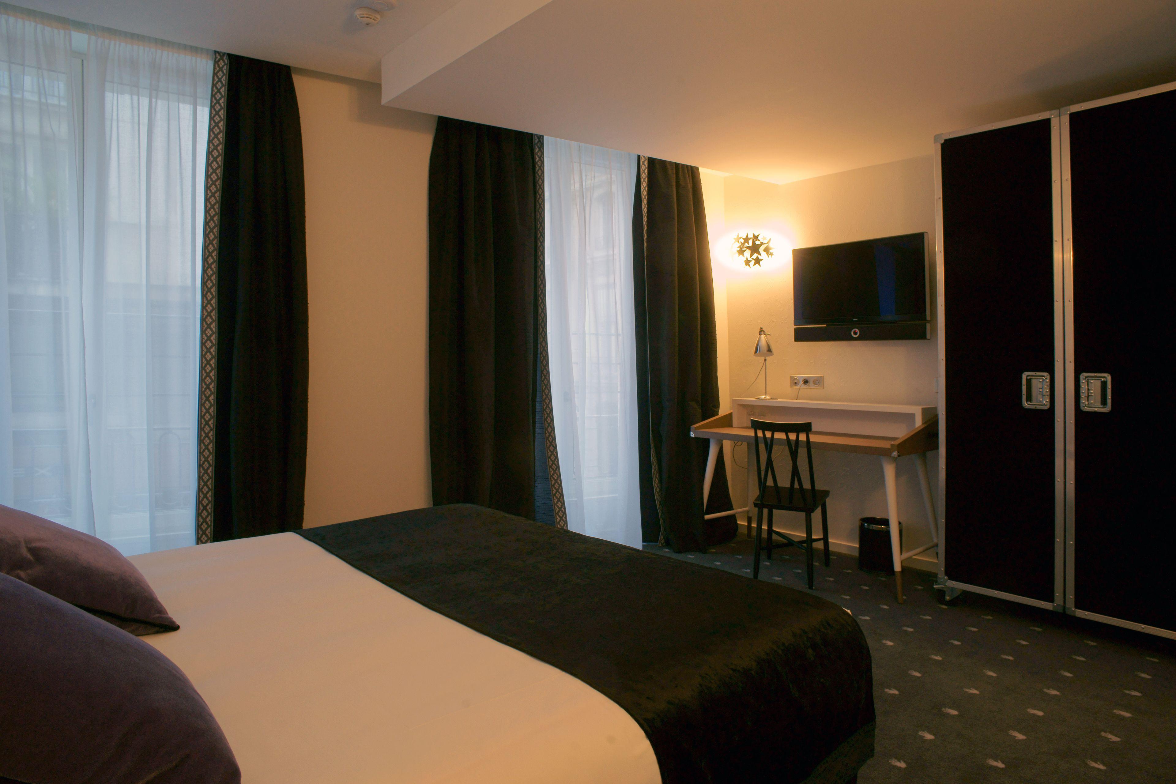 Du Triangle D'or Hotel Paris