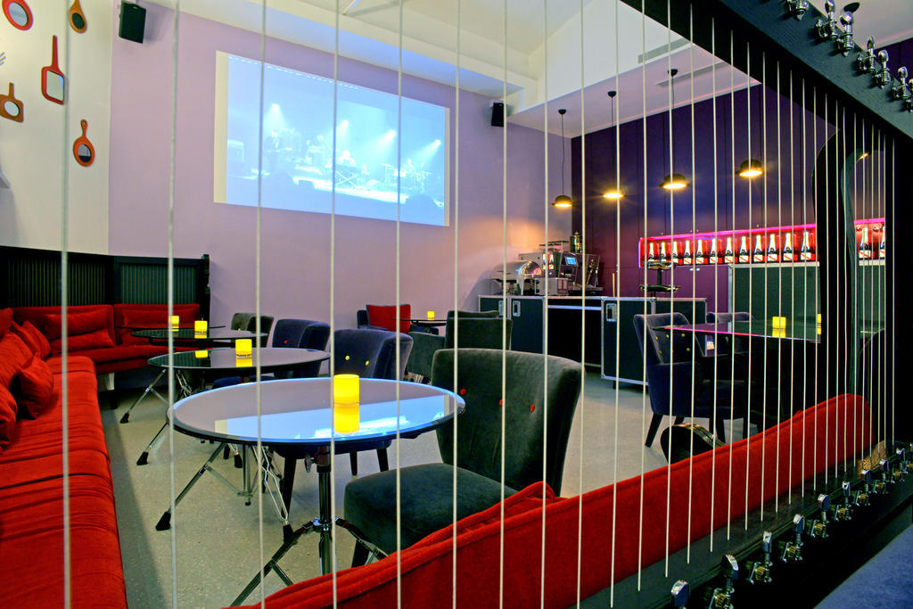 Du Triangle D'or Hotel Paris