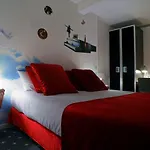 Hotel Du Triangle D'or - Proche Madeleine Paris