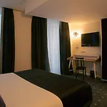 Du Triangle D'or - Proche Madeleine Hotel Paris