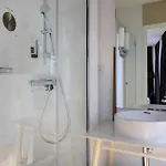 Hotel Du Triangle D'or - Proche Madeleine 3*