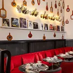 Du Triangle D'or - Proche Madeleine 3* Paris