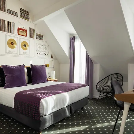 Du Triangle D'or - Proche Madeleine Hotel Parigi