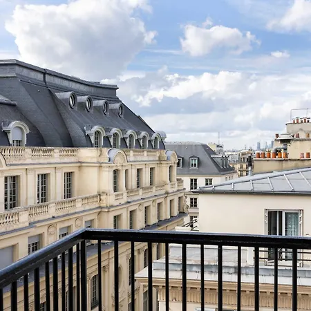 Du Triangle D'or - Proche Madeleine Hotel Parigi