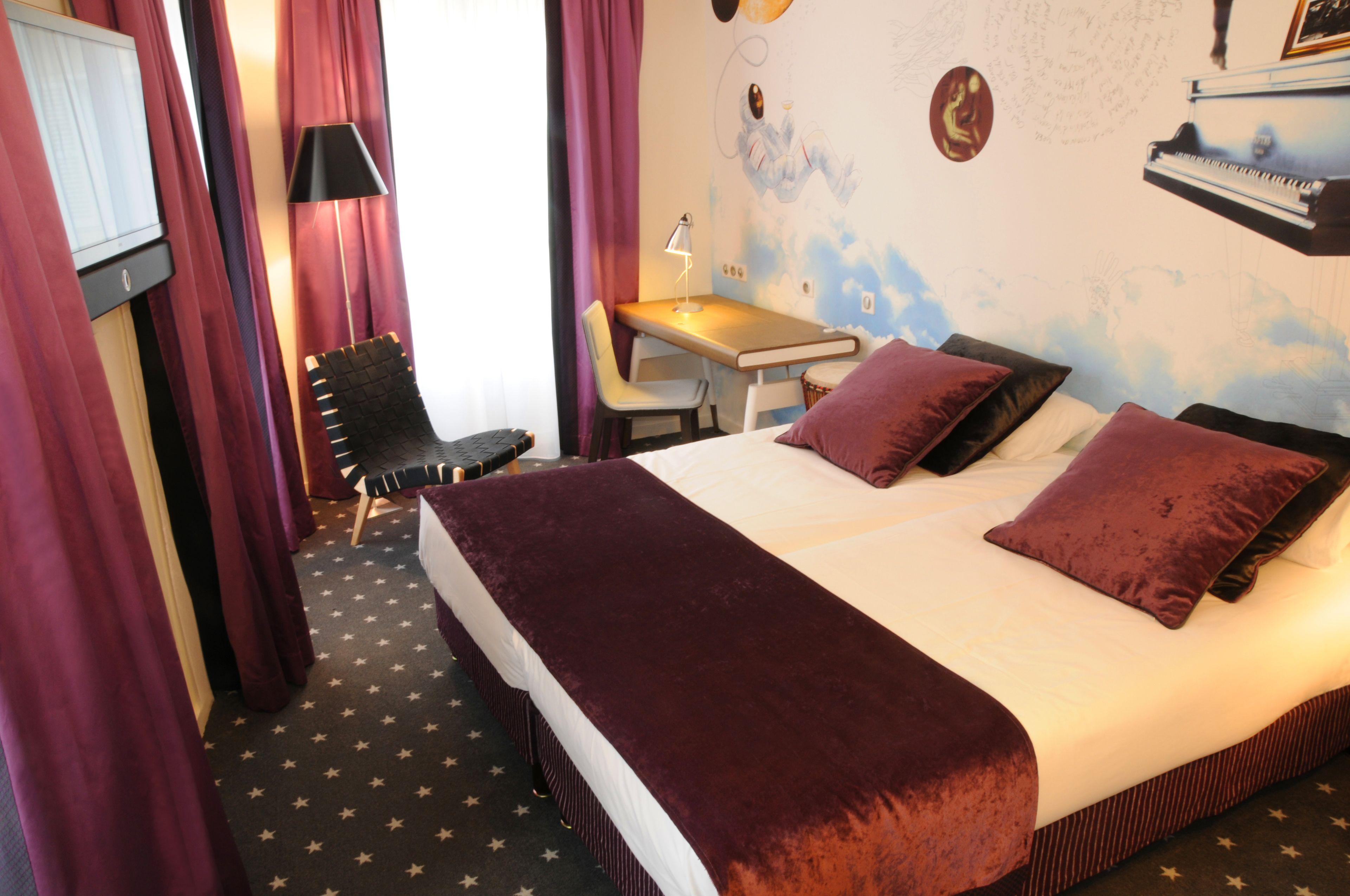 Hotel Du Triangle D'or Paris